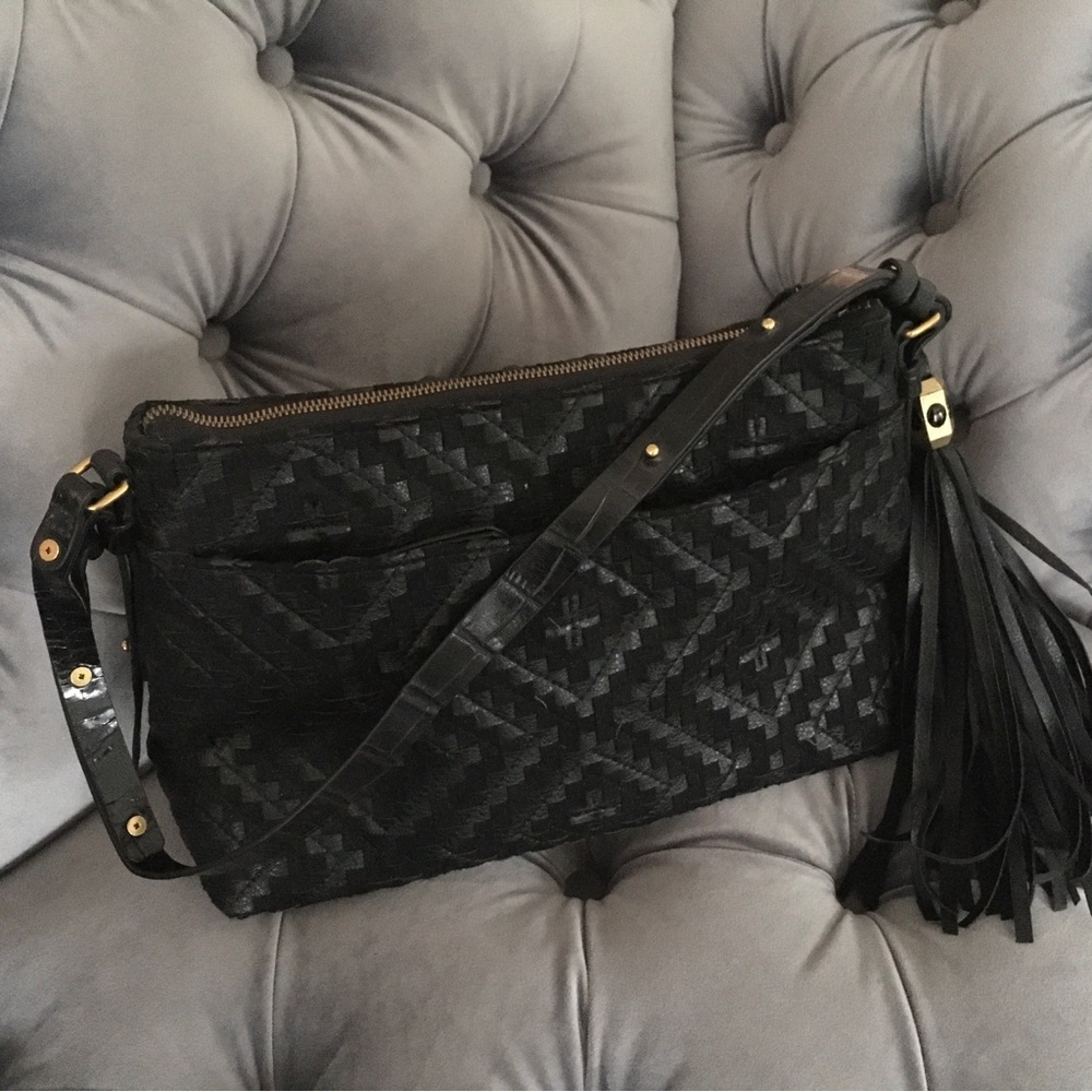 Eric Javits Gorgeous!!! Kamela Whipstitched Shoulder Bag - Picture 3 of 12